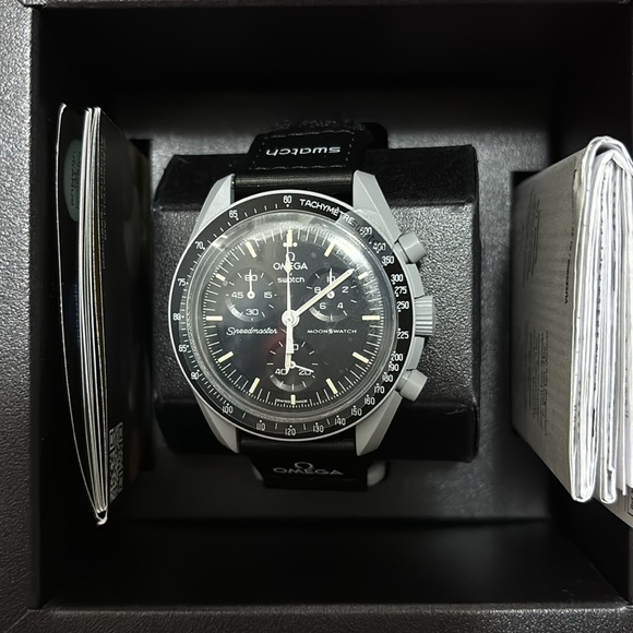 Omega Other - Mission to the Moon Watch